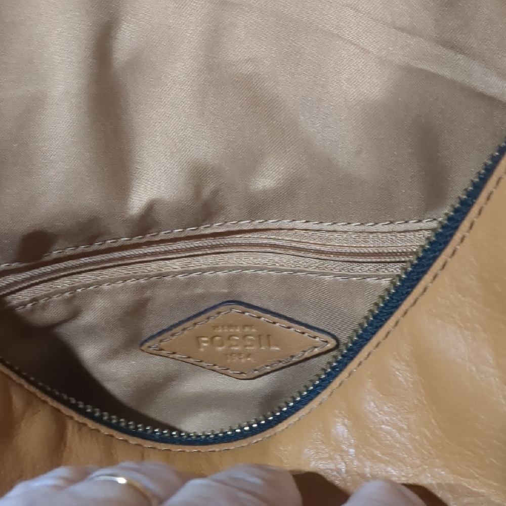 Fossil Small Parker Convertible Backpack - image 9